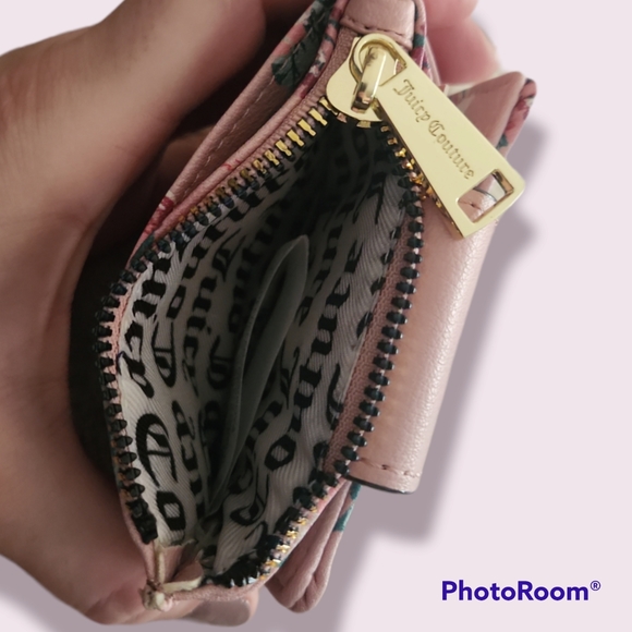 Juicy Couture small blush/foral card wallet - Picture 5 of 5